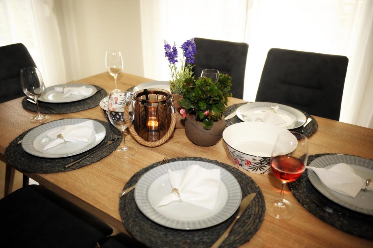 Onar Luxury Apartment Néa Péramos Zewnętrze zdjęcie