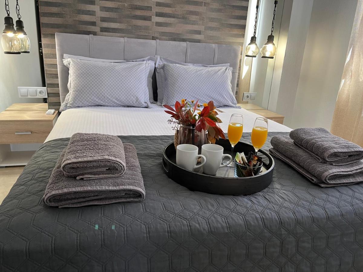 Onar Luxury Apartment Néa Péramos Zewnętrze zdjęcie