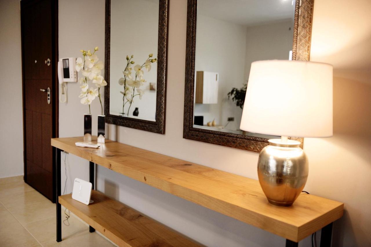 Onar Luxury Apartment Néa Péramos Zewnętrze zdjęcie